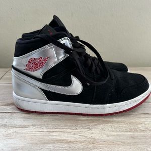 100% real Air Jordans Retro 1 size 10 Mens Silver Red Black.